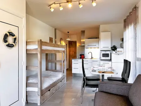 Studio 4 pers. proche plage avec parking, Appartement 4 personnes à Le Lavandou - Photo 1