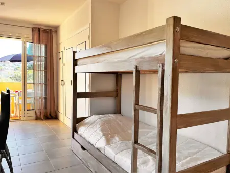 Studio 4 pers. proche plage avec parking, Appartement 4 personnes à Le Lavandou - Photo 3