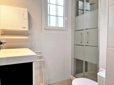 Studio 4 pers. proche plage avec parking, Appartement 4 personnes à Le Lavandou - Photo 8