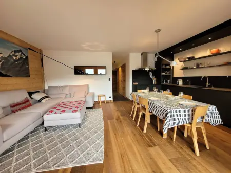 Appartement de charme avec jacuzzi et parking, 6 pers. aux Gets - Photo 3
