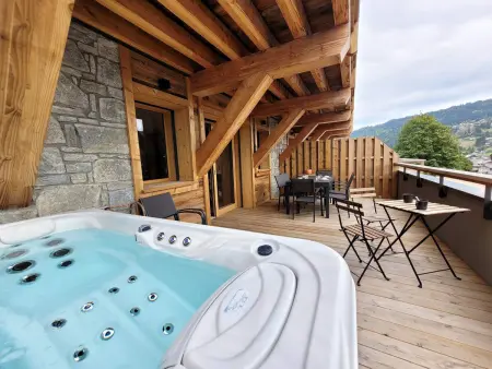 Appartement de charme avec jacuzzi et parking, 6 pers. aux Gets - Photo 4