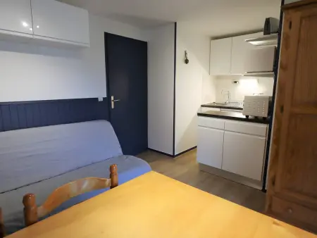 Appartement cosy 2 étoiles avec balcon et piscine – Idéal pour 4/5 pers. proche station de ski - Photo 2