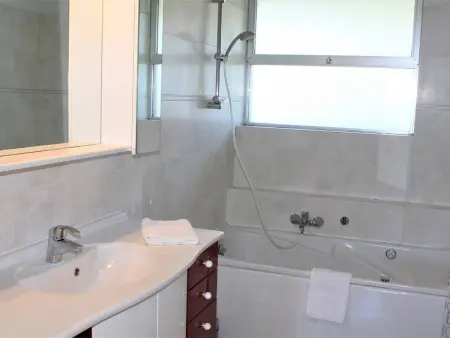 Appartement 3P avec terrasse et parking, Villeneuve-Loubet Plage - Photo 12