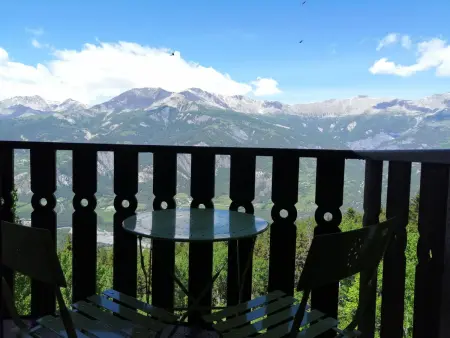 Studio cabine 24m², balcon vue montagne, parking privé - Photo 4