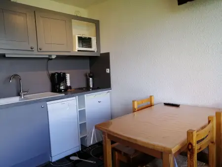 Studio cabine 24m², balcon vue montagne, parking privé - Photo 6