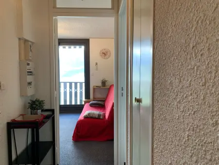 Studio cabine 24m², balcon vue montagne, parking privé - Photo 7