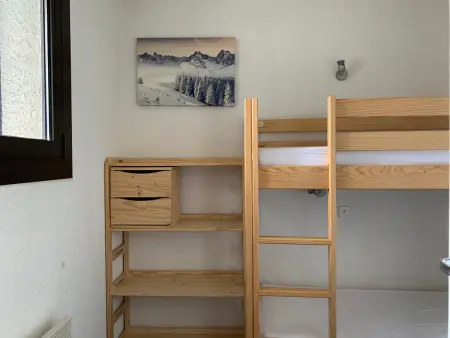Studio cabine 24m², balcon vue montagne, parking privé - Photo 8
