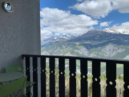Studio cabine 24m², balcon vue montagne, parking privé - Photo 10