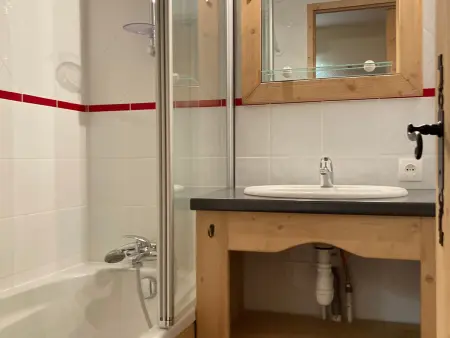 Studio cabine 4 pers avec balcon et internet à Avoriaz - Photo 11