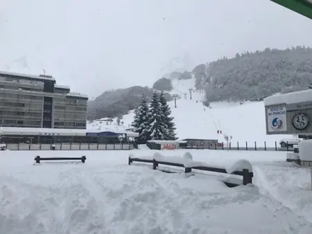 Studio cabine au centre de Gourette, accès direct aux pistes - Photo 9