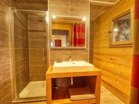 Charmant appartement en ferme rénovée, sauna & terrasse - Photo 8