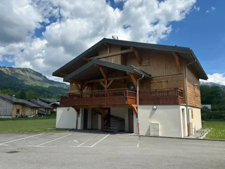 Charmant T3 avec terrasse et vue montagnes, 2 chambres à Morillon - Photo 12
