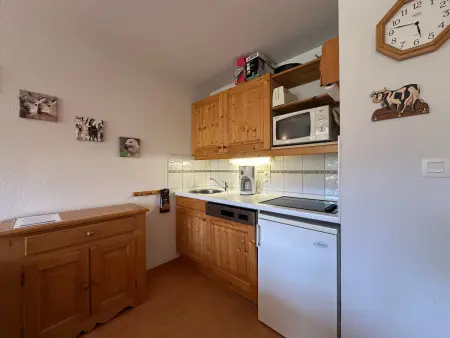 Appartement chaleureux 6 personnes proche pistes de ski - Photo 3