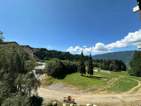 Appartement chaleureux 6 personnes proche pistes de ski - Photo 12