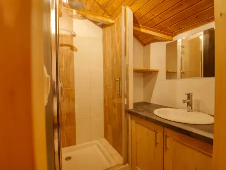 Superbe duplex rénové 4 chambres - Centre village, proche télécabine - Photo 11