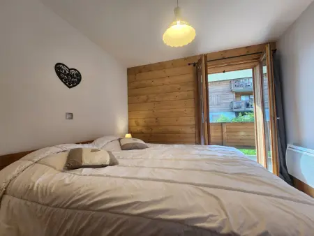 Charmant appartement 2 pièces avec terrasse et WIFI au centre de Samoëns - Photo 7