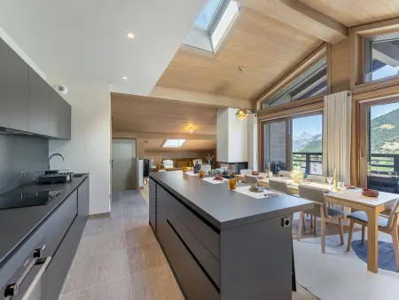 Duplex à Megève avec spa, piscine, salle de sport et cheminée - Photo 3