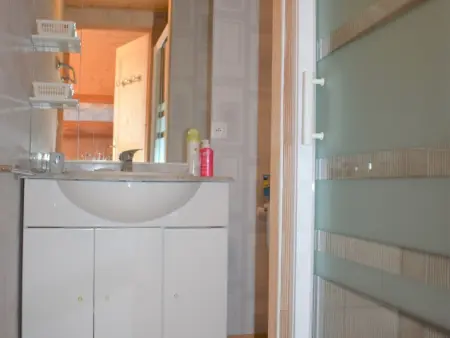 Charmant T2 cabine 35m² avec terrasse, exposition sud-ouest, bien équipé, Bolquère, sans animaux - Photo 6