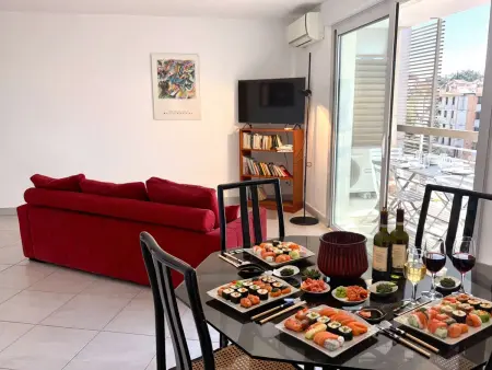 Appartement avec climatisation et parking - 4 pers. - Photo 4