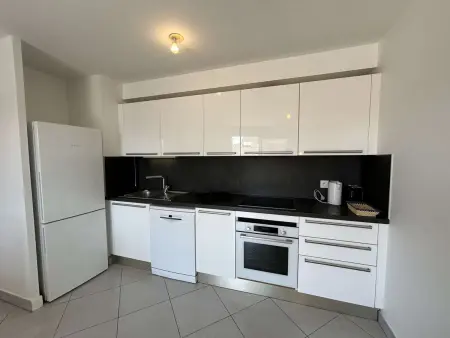 Appartement avec climatisation et parking - 4 pers. - Photo 5