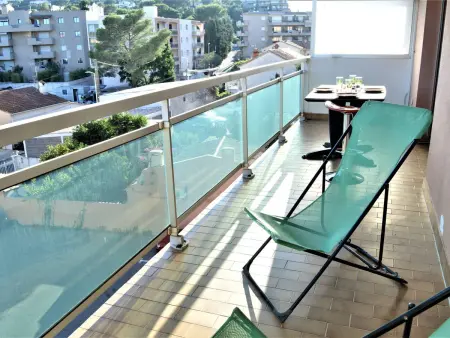 Appartement Climatisé 2P avec Parking, Proche Plage et Commerces à Cavalaire - Photo 1