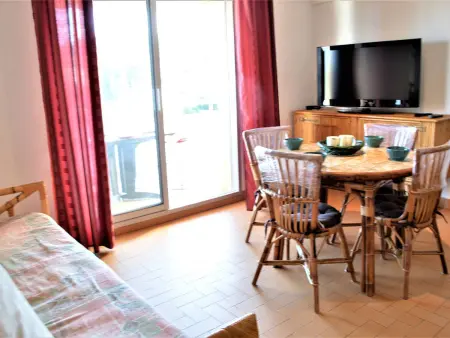 Appartement Climatisé 2P avec Parking, Proche Plage et Commerces à Cavalaire - Photo 2
