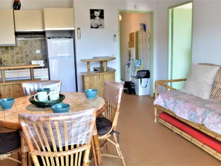 Appartement Climatisé 2P avec Parking, Proche Plage et Commerces à Cavalaire - Photo 3