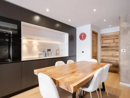 4★ Appartement Sud, 6 pers, 2 ch, La Clusaz avec balcon - Photo 4