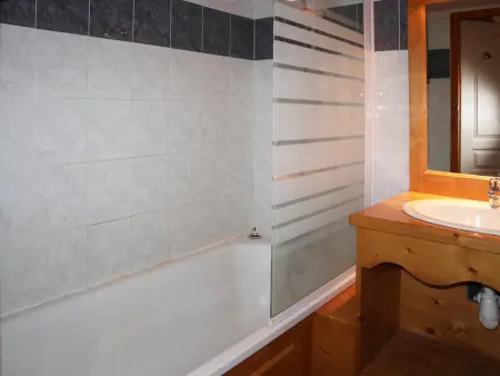 Confort aux Orres : appartement skis aux pieds, sauna - Photo 7