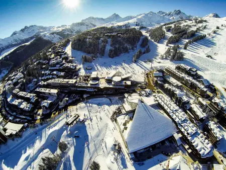Appartement 4 chambres pour 10 pers. au cœur de Courchevel 1850 - Photo 13
