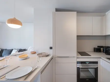 Appartement avec Espace Bien-Être à Megève, Piscine, Salle de Sport et Parking Électrique - Photo 2