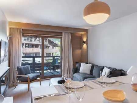Appartement avec Espace Bien-Être à Megève, Piscine, Salle de Sport et Parking Électrique - Photo 3