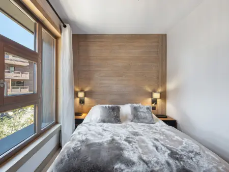 Appartement avec Espace Bien-Être à Megève, Piscine, Salle de Sport et Parking Électrique - Photo 4