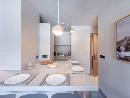 Appartement avec Espace Bien-Être à Megève, Piscine, Salle de Sport et Parking Électrique - Photo 7