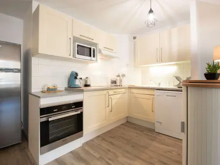 Appartement 6 personnes Saint Lary avec WIFI et Parking - Photo 2