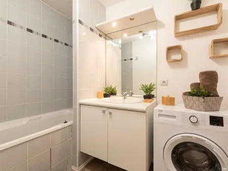 Appartement 6 personnes Saint Lary avec WIFI et Parking - Photo 6
