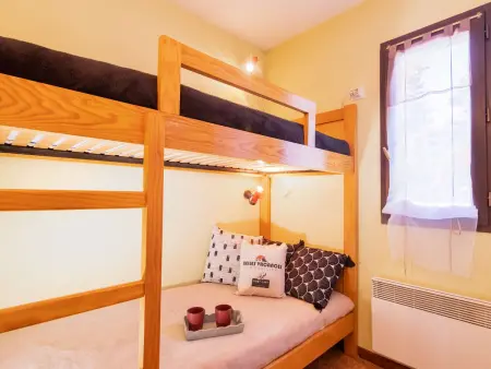 Confort et Accès Facile : Proche Télécabine, 2 Chambres - Photo 6