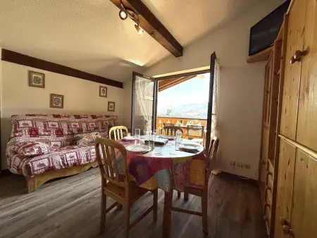 Appartement skis aux pieds avec balcon, parking et casier à ski à Praz-sur-Arly - Photo 3