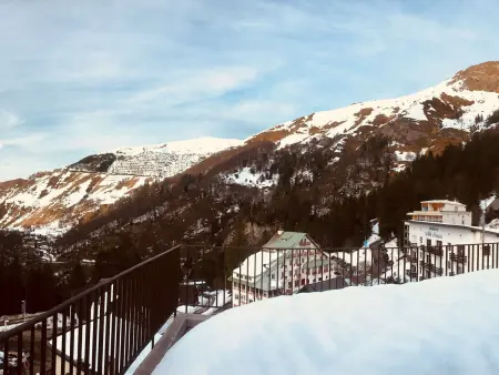 Appartement rénové 8 pers, terrasse, ski, wifi - Photo 14