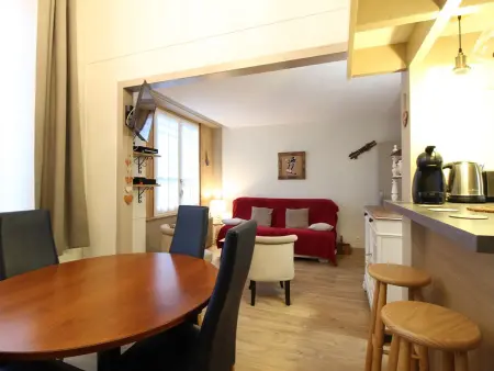 Appartement T2 bis cosy avec Wi-Fi, 100m du centre, 6 pers., cave ski & vélos - Photo 2