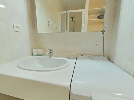 Appartement 2 pièces, 4 couchages, Saint-Gilles-Croix-de-Vie, avec WiFi et parking - Photo 9