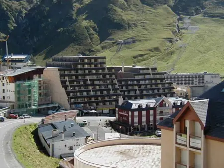 Appartement 6 pers, 1 chambre, balcons, plein centre station, proche pistes - La Mongie - Photo 13