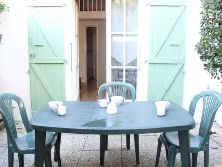 Charmant T1 bis 4 couchages, terrasse, St Martin de Ré - Photo 14