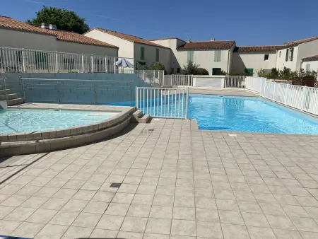 Charmant T1 bis 4 couchages, terrasse, St Martin de Ré - Photo 17