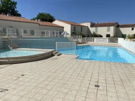 Charmant T1 bis 4 couchages, terrasse, St Martin de Ré - Photo 18