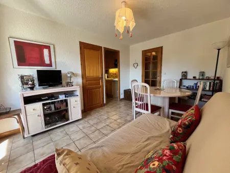 Appartement cosy proche centre et skibus, parking inclus - Photo 3