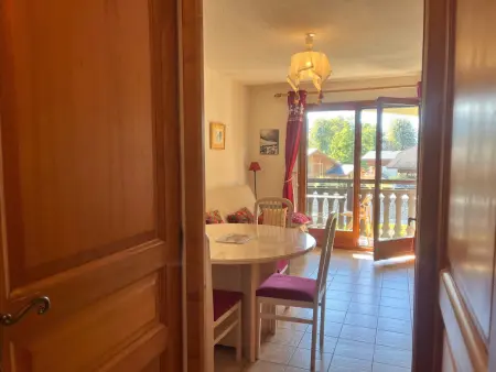 Appartement cosy proche centre et skibus, parking inclus - Photo 4