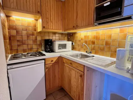 Appartement cosy proche centre et skibus, parking inclus - Photo 5