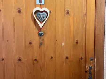 Appartement cosy proche centre et skibus, parking inclus - Photo 14