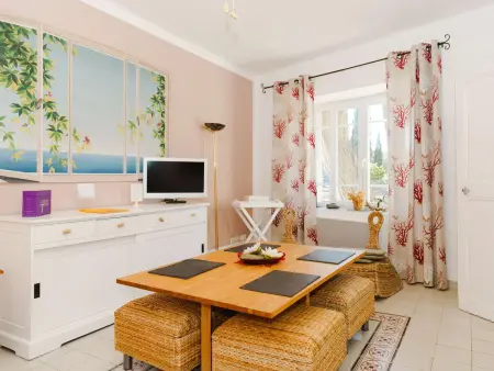 Charmant gîte de 55 m² au cœur d'un domaine viticole à 2 km de Narbonne-Plage, idéal pour 5 pers. - Photo 3